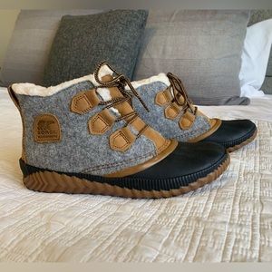Sorel Out ‘n About Plus Winter and Rain Boots 9.5